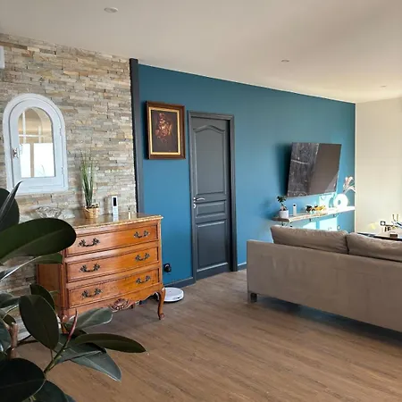 Vakantiehuis Maison Avec Jacuzzi Et Jardin Enval