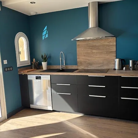 Maison Avec Jacuzzi Et Jardin * Enval