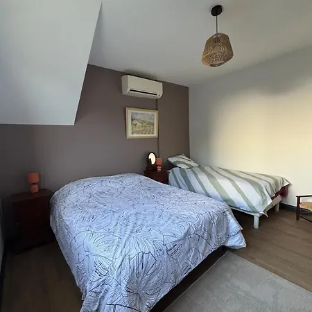Vakantiehuis Maison Avec Jacuzzi Et Jardin *